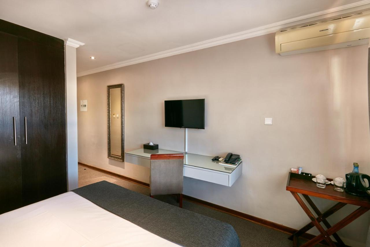 Regent Kgale Lodge Gaborone Esterno foto
